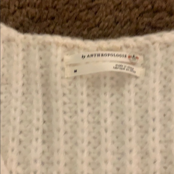 White sweater - Picture 2 of 10